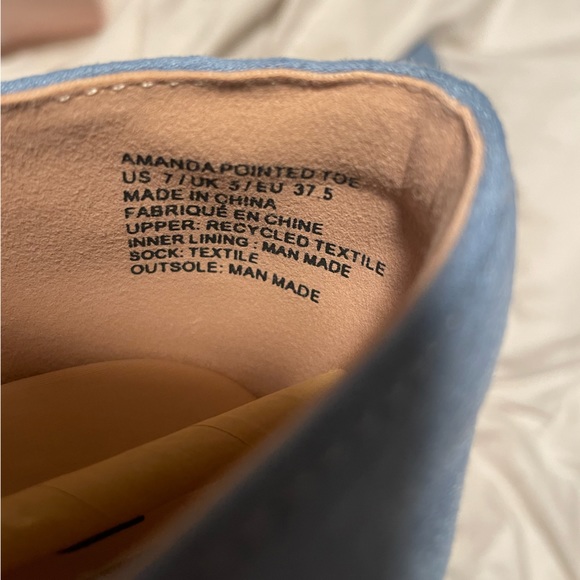 *ADD ME FOR FREE ON ORDERS $50+* Just Fab - Amanda Pointed Toe Flats - Picture 3 of 5